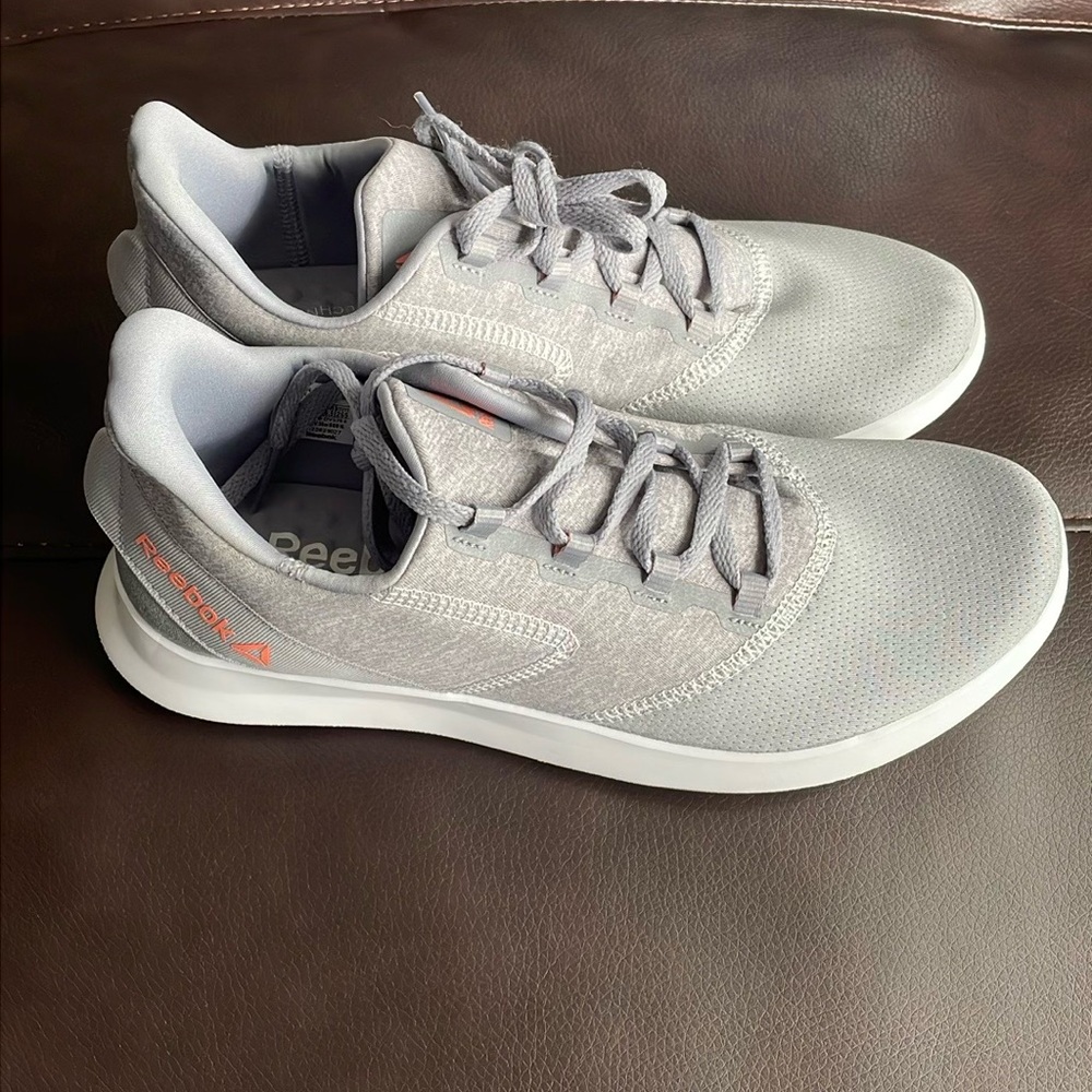 Women’s Walking Shoes